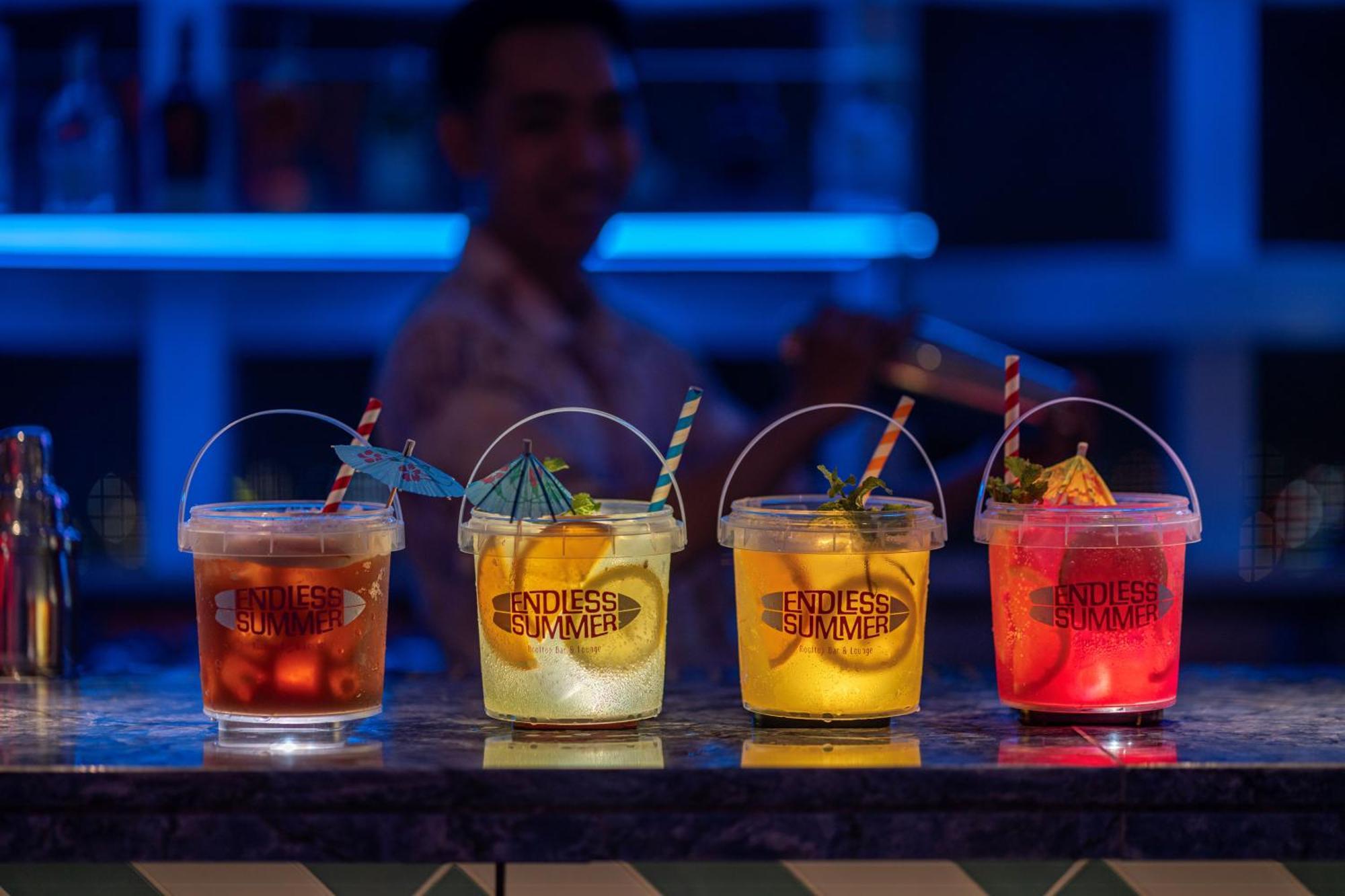 Wink Icon Hotel Danang Riverside - Luxury Suites - 24Hrs Stay & Rooftop Pool Bar Exterior foto