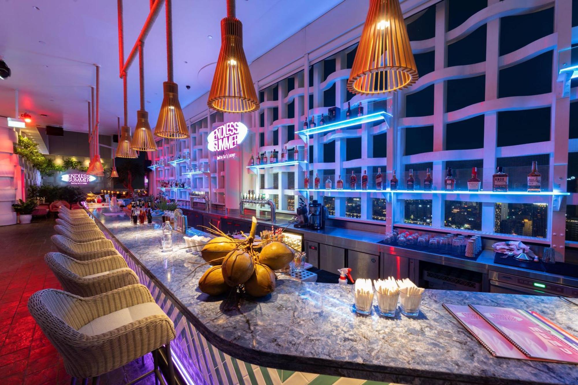 Wink Icon Hotel Danang Riverside - Luxury Suites - 24Hrs Stay & Rooftop Pool Bar Exterior foto